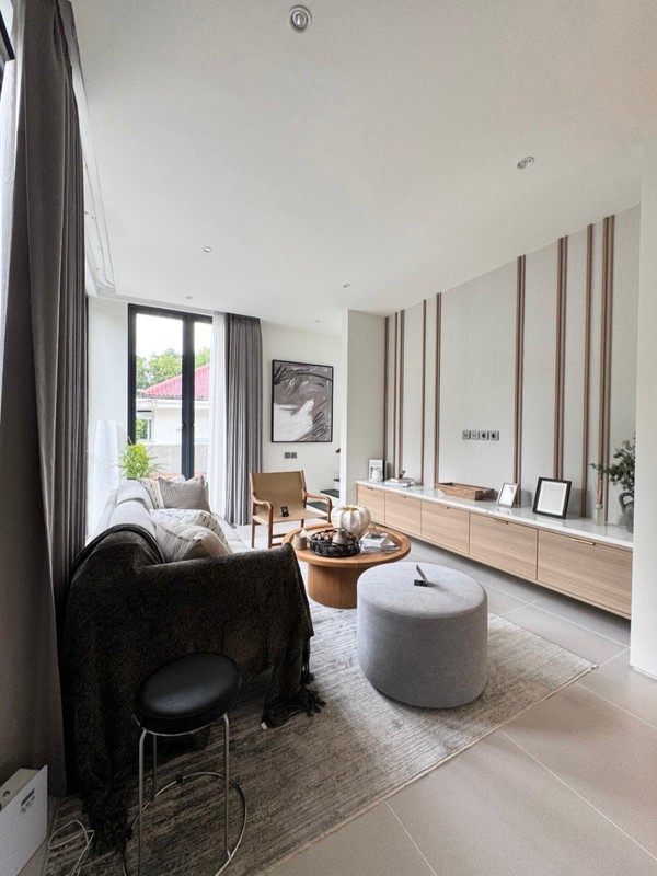 Brand New Townhouse Lebak Bulus Lokasi Strategis 