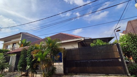 DIJUAL RUMAH HOEK 2LT di PAMULANG PERMAI