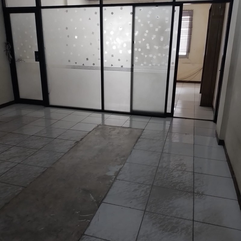 Dijual Ruko Lokasi Strategis Kawasan Perdagangan - Bandengan Selatan Tambora.