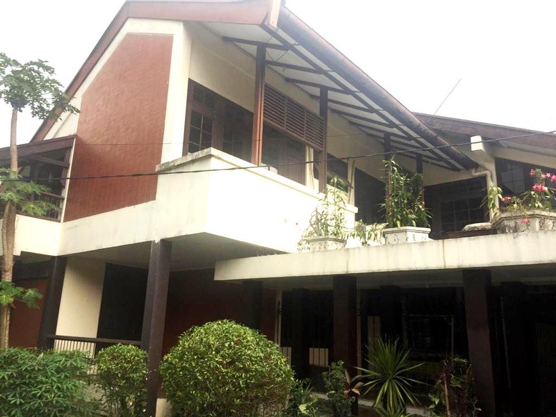 Rumah Luas, Lokasi strategis, bebas banjir di Bintaro Sektor 2