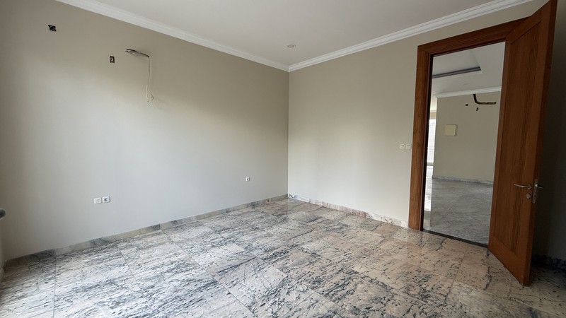 BRAND NEW AND MODERN HOUSE AT SENOPATI AREA