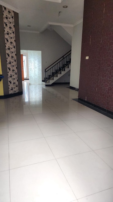 Dijual Rumah 2 Lantai Strategis - Bekasi Timur Jatinegara jakarta Timur 