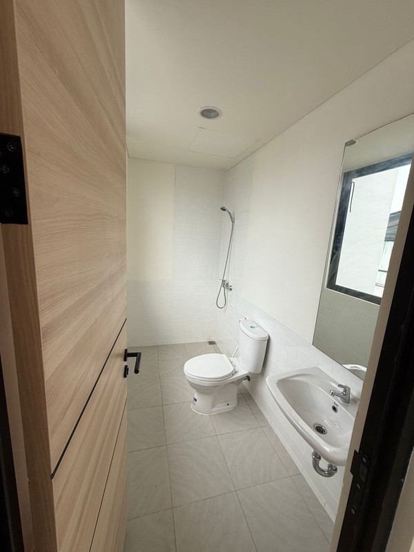 Dijual Rumah di Cendana cove - lippo karawaci Tangerang 