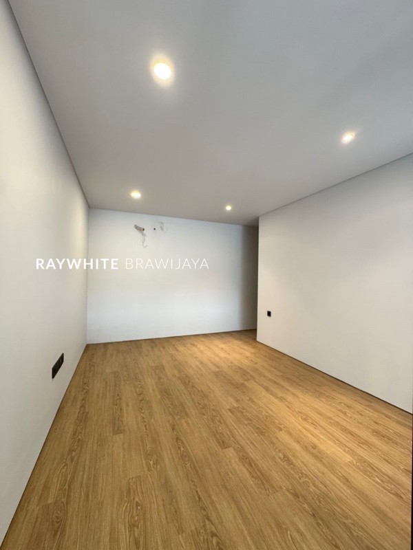 Brand New House Modern Area Kemang Dalam Timur