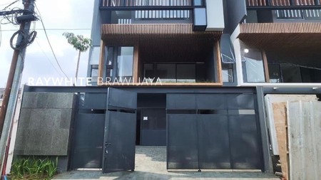 Brand New House Modern Area Kemang Dalam Timur