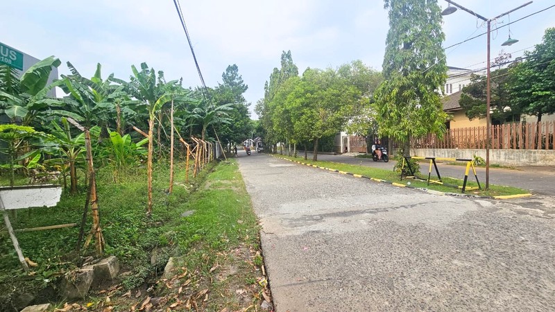 Cinere komplek depan cineremal tanah luas 284 bisa buat usaha