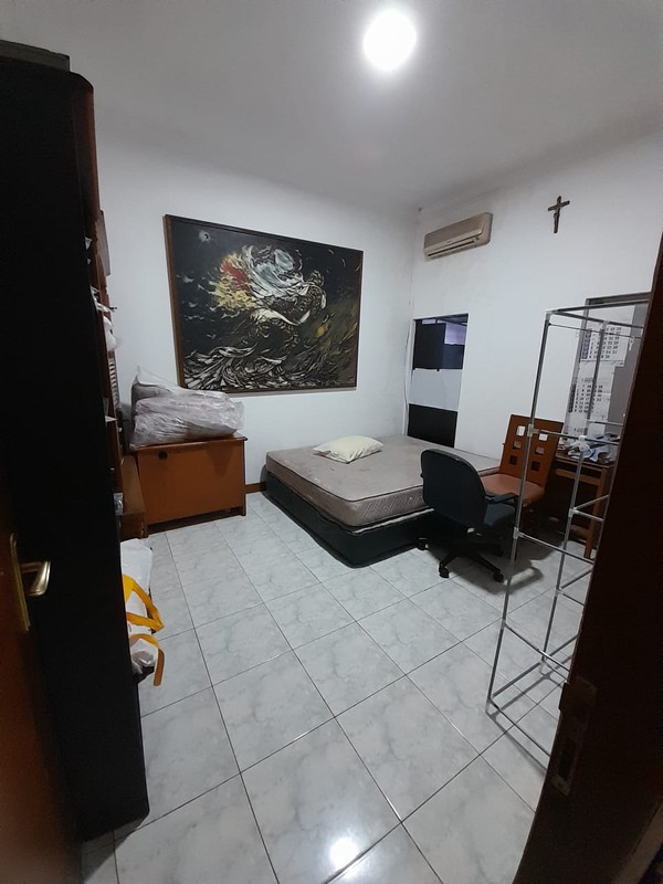Dijual Rumah 1 1/2 Lantai Lokasi Bagus Di Tebet Raya, Jakarta Selatan