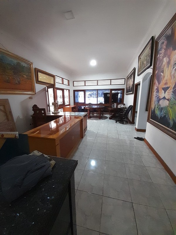 Dijual Rumah 1 1/2 Lantai Lokasi Bagus Di Tebet Raya, Jakarta Selatan