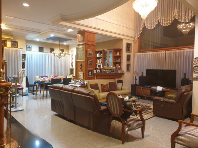 Di Jual Rumah Premium Di Galaxi Bumi Permai ARAYA I