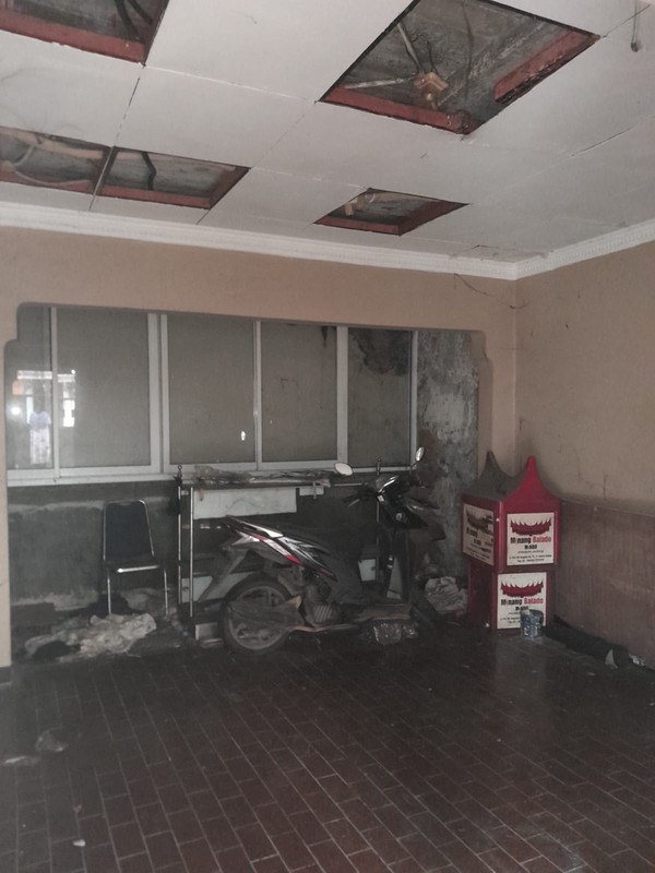 Dijual Ruko 2 Tingkat Lokasi Strategis Di Arteri Permata Hijau, Jakarta Selatan