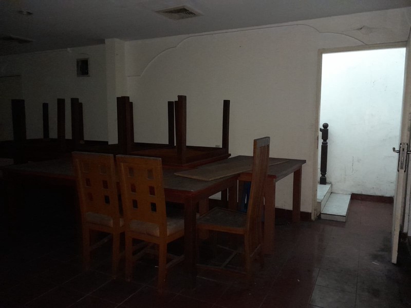 Dijual Ruko 2 Tingkat Lokasi Strategis Di Arteri Permata Hijau, Jakarta Selatan