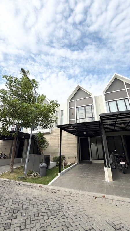 MURAH 1 Milyar-an Dijual Rumah North West Park Citraland Spesial 3 Kamar Tidur Modern 2 Lantai Siap Huni