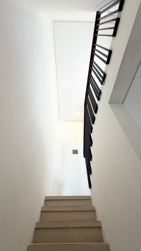 MURAH 1 Milyar-an Dijual Rumah North West Park Citraland Spesial 3 Kamar Tidur Modern 2 Lantai Siap Huni