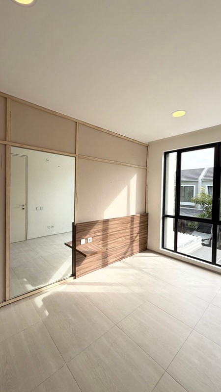 MURAH 1 Milyar-an Dijual Rumah North West Park Citraland Spesial 3 Kamar Tidur Modern 2 Lantai Siap Huni