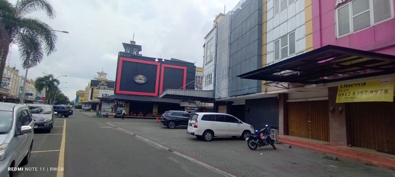 jual cepat ruko strategis lokasi boulevard 2 jalur mobil dilalui transportasi umum 24 jam ruko golden boulevard bsd city