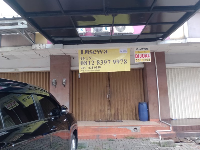 disewa ruko strategis lokasi boulevard 2 jalur mobil dilalui transportasi umum 24 jam ruko golden boulevard bsd city