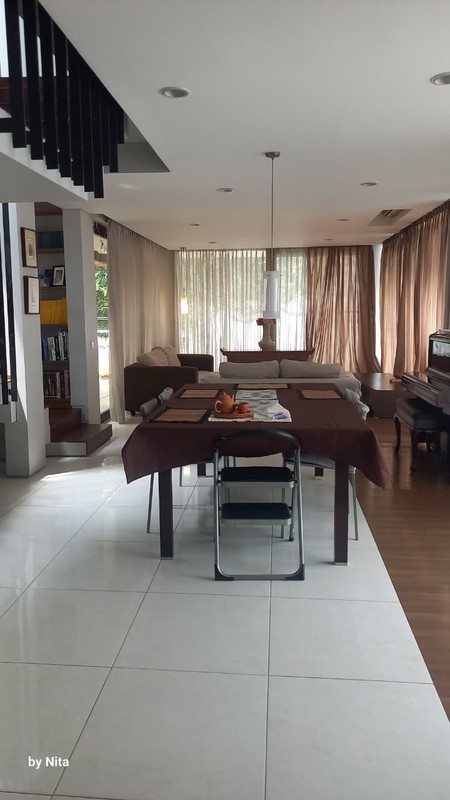 Rumah dlm cluster di Rempoa Bintaro TangSel...