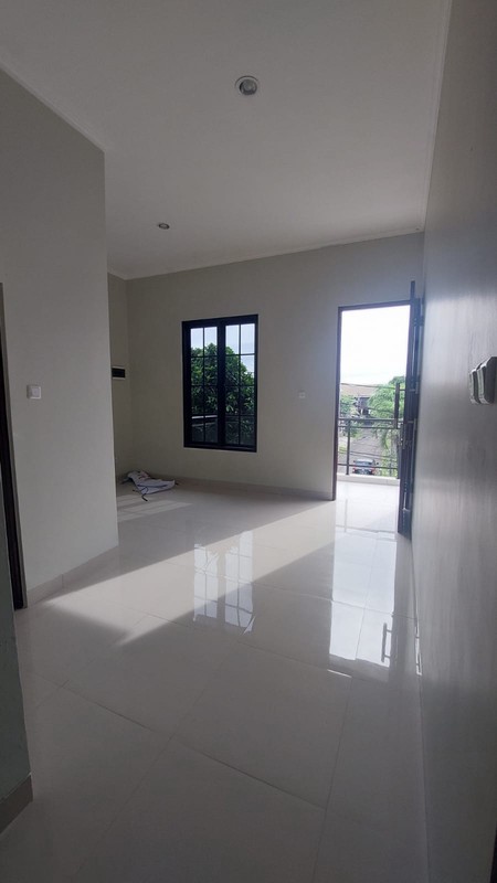 Rumah Brand New, dilokasi Strategis  Bintaro- Jaksel