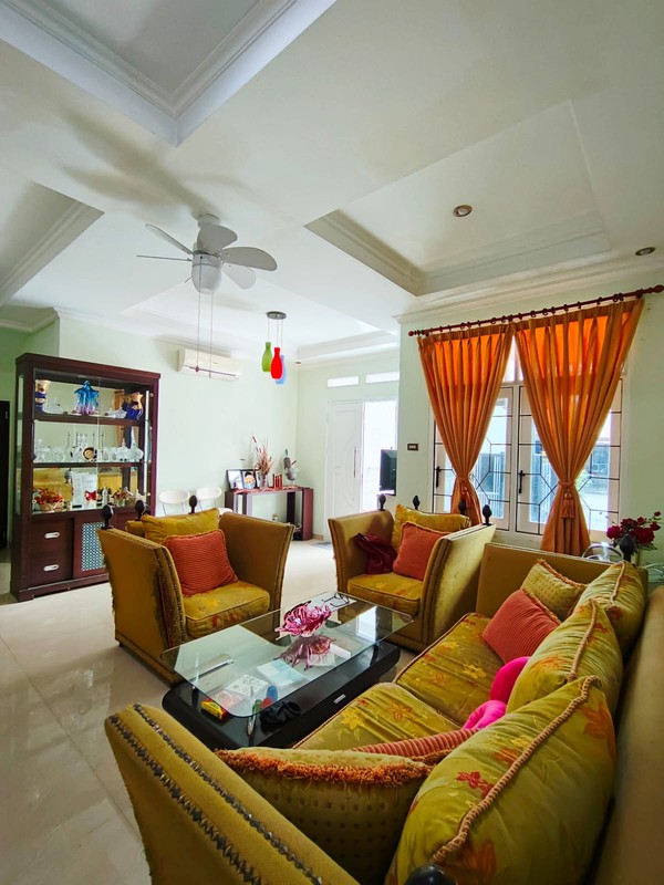 Rumah Bagus 2Lantai Depan Kampus STAN Area Pondok Jaya Bintaro