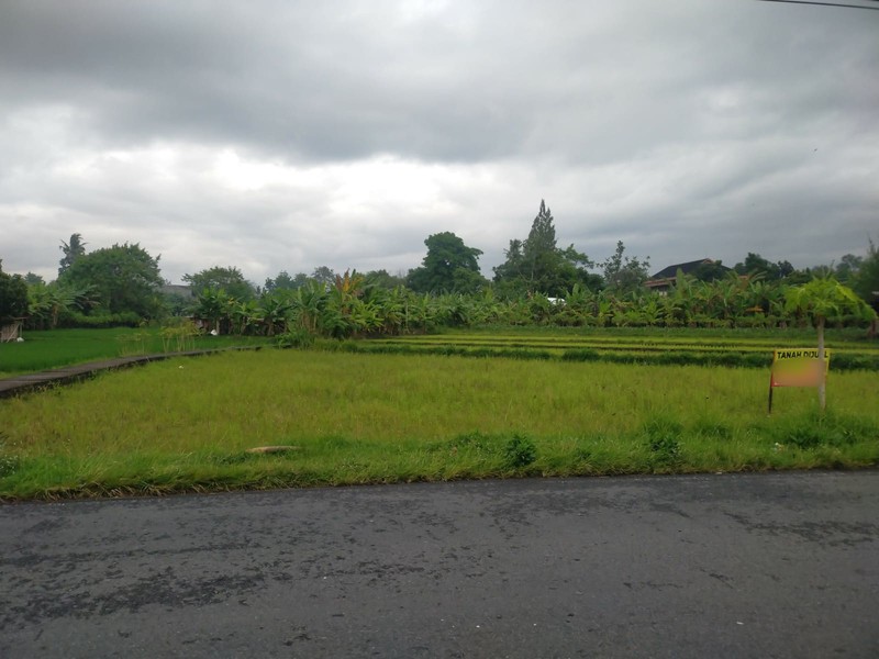 Dijual Tanah Strategis 765 Meter Persegi Cocok untuk Investasi/Hunian di Maguwoharjo,Depok, Sleman 