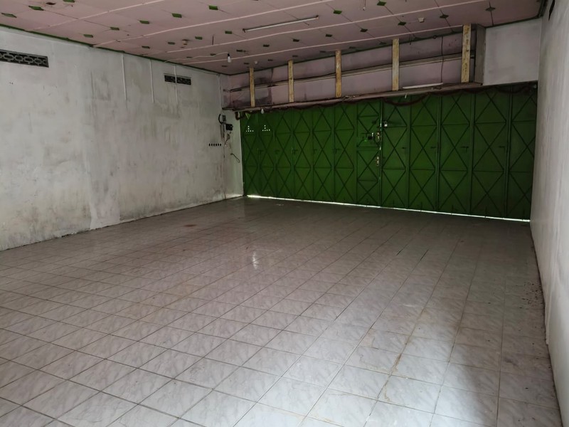 Dijual Ruang Usaha Strategis 1,5 Lantai di Jantung Kota Klaten Lokasi Premium