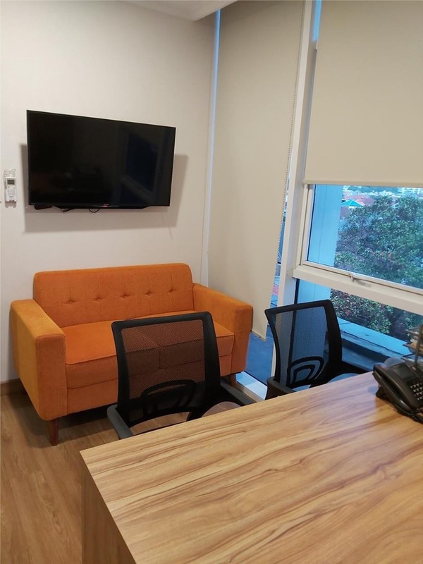 Ruang Kantor Profesional Siap Pakai - Yodya Tower, Jakarta Timur