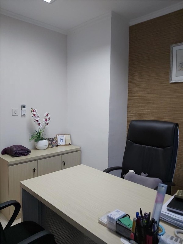 Ruang Kantor Profesional Siap Pakai - Yodya Tower, Jakarta Timur