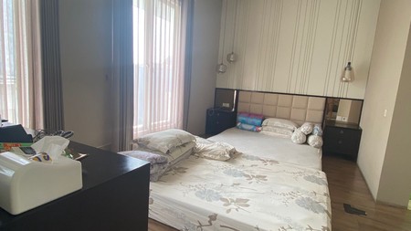 Royal Residence - 3 Lantai View Danau area Raya Canal Park, Wiyung Surabaya Barat