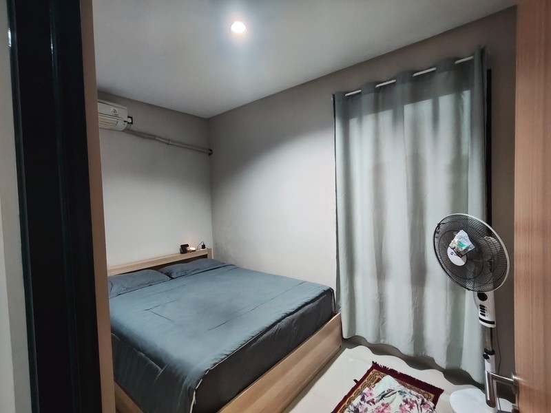 Town House, 2 Lt, Siap Huni, Semi Furnished, Bebas Banjir, Bisa KPR