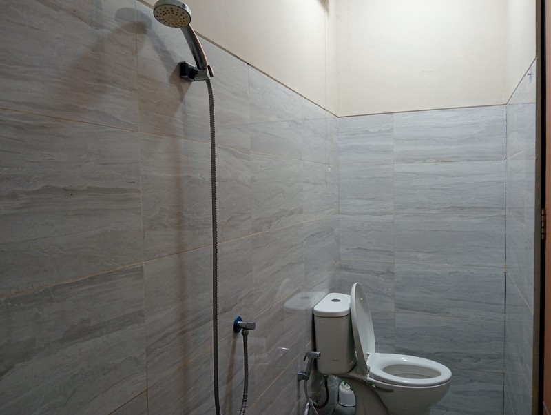 Town House, 2 Lt, Siap Huni, Semi Furnished, Bebas Banjir, Bisa KPR