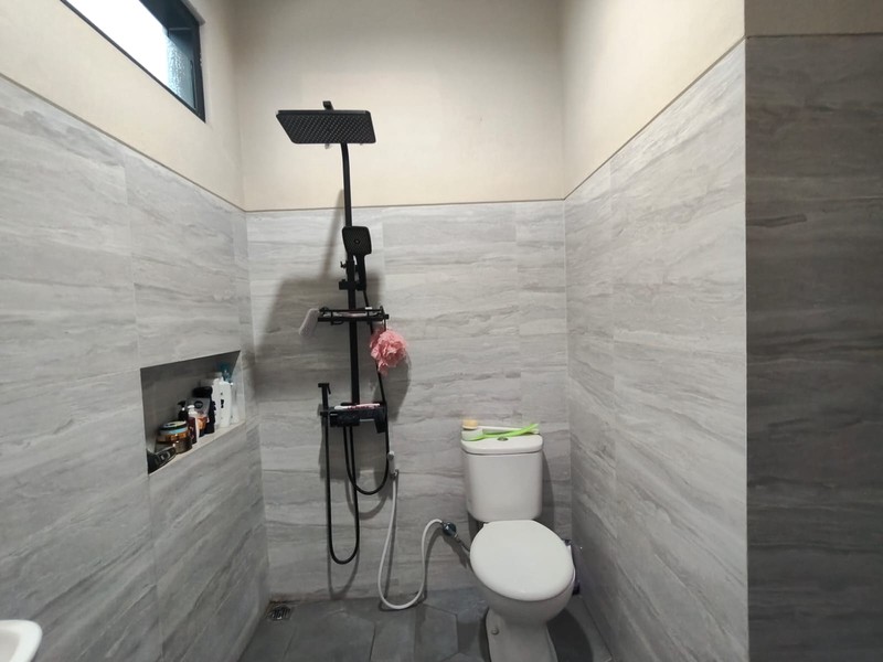 Town House, 2 Lt, Siap Huni, Semi Furnished, Bebas Banjir, Bisa KPR