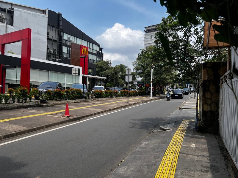 DIJUAL Rumah di Kemang Raya - Jakarta Selatan