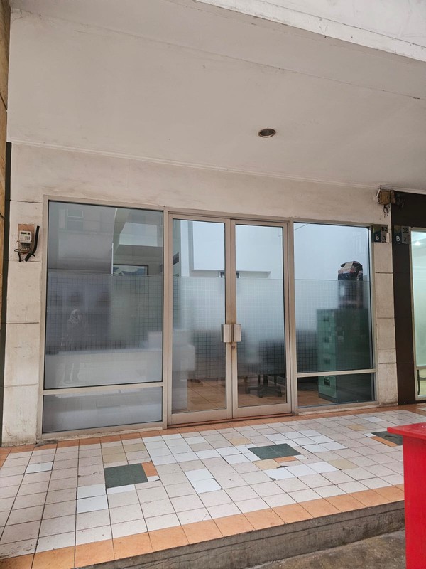 Ruko Siap Pakai Full Furnished dan Lokasi Strategis Pinggir Ramai @Bintaro Sektor 7.