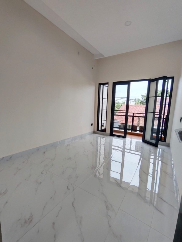 Rumah Baru Dalam Cluster Di Area Graha Bintaro Near Gate Tol Parigi