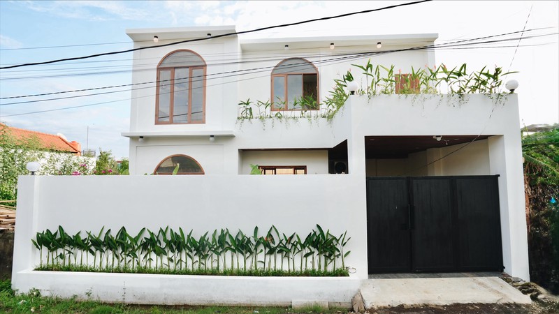 Beautiful Modern Villa with Smart Home System For Sale in Jimbaran