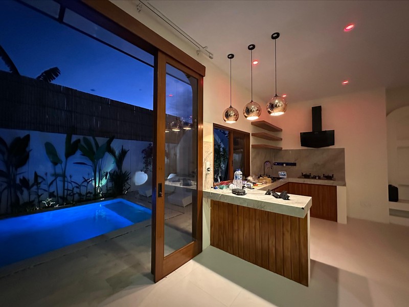 Beautiful Modern Villa with Smart Home System For Sale in Jimbaran