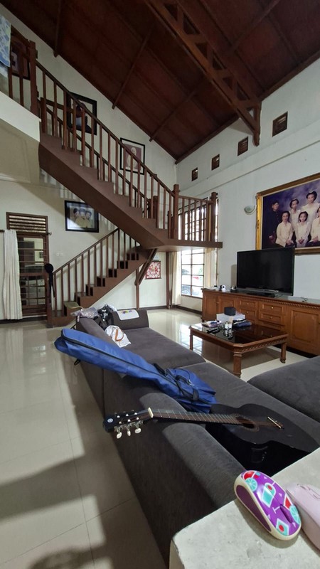 Dijual Cantuik Bersih Rumah 2 Lantai Siap Huni di @Pondok Aren, Tangerang Selatan