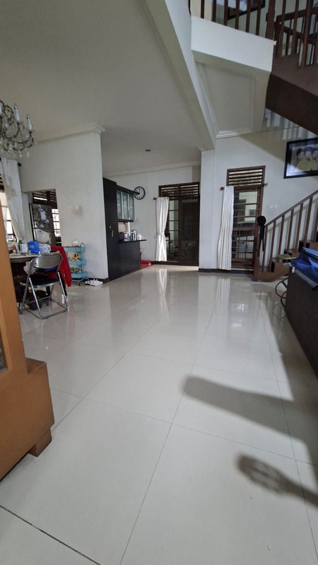 Dijual Cantuik Bersih Rumah 2 Lantai Siap Huni di @Pondok Aren, Tangerang Selatan