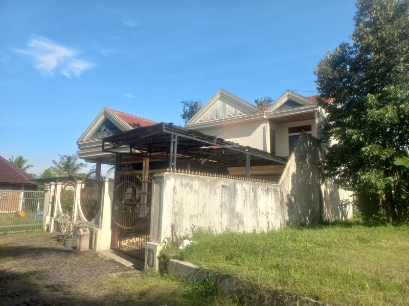 Rumah di Sumedang