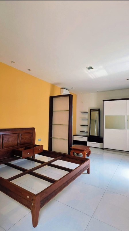 SEWA RUMAH PAKUWON INDAH VILLA BUKIT REGENCY 