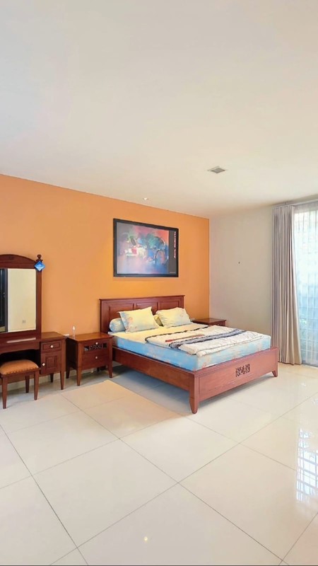 SEWA RUMAH PAKUWON INDAH VILLA BUKIT REGENCY 