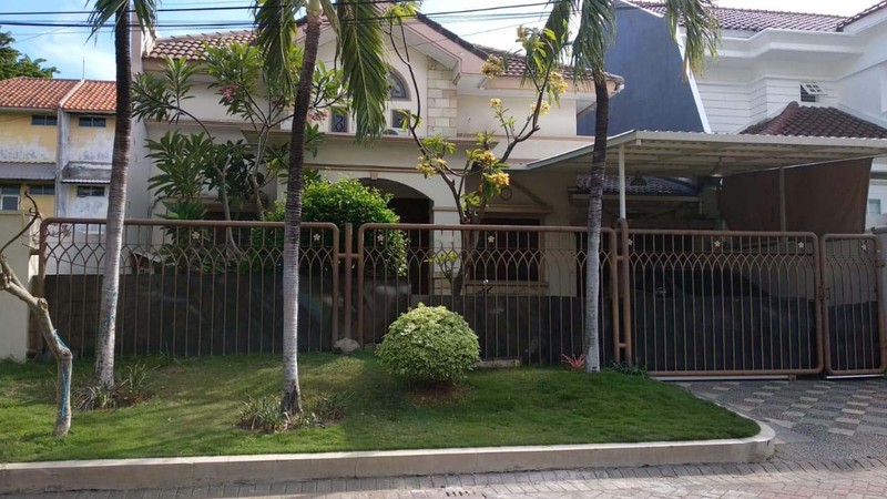 Dijual Rumah Galaxi Bumi Permai, Araya 1, Sukolilo, Surabaya Timur Langka; row jalan 4,5 mobil; lingkungan premium