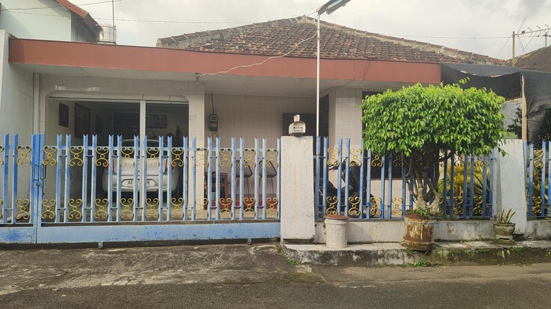 Dijual Rumah Keluarga Luas & Strategis Dekat Dengan STPN Jalan Godean Km 4, Banyuraden, Gamping, Sleman