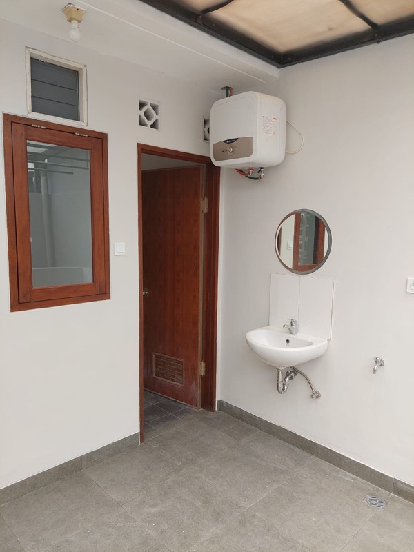 Rumah cantik terdekat ke sekolah Internasional Bintaro