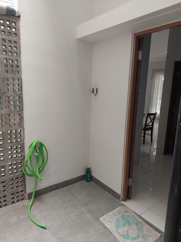 Rumah cantik terdekat ke sekolah Internasional Bintaro