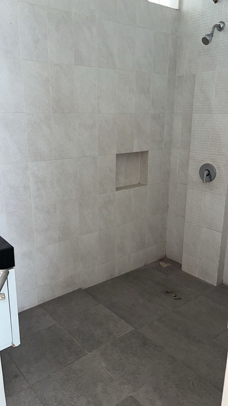 Dijual Rumah Siap Huni di Royal Residence Surabaya