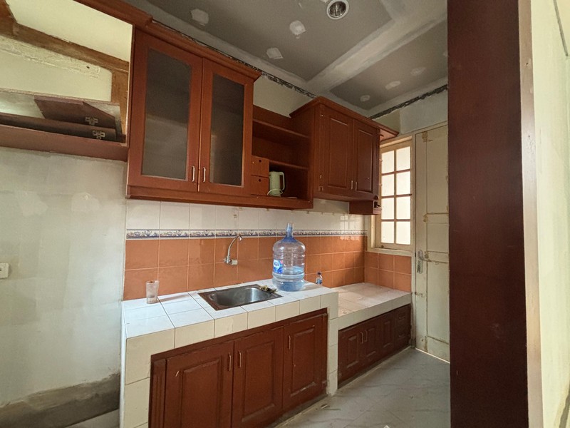 Rumah Siap Huni 2 Lantai Hadap Taman di Legenda Wisata Cibubur 