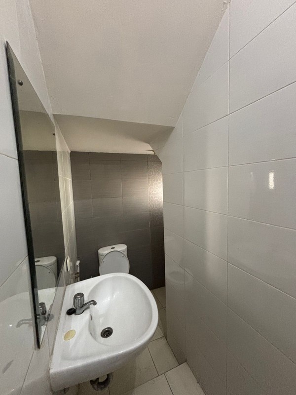 Rumah Siap Huni 2 Lantai di Legenda Wisata Cibubur 