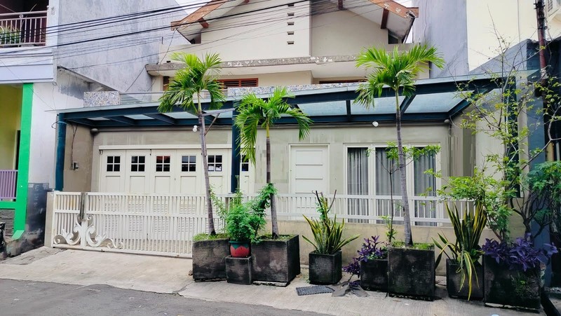 Rumah Dijual Kedung Klinter Tegalsari Surabaya Pusat Cocok Untuk Usaha Kos 