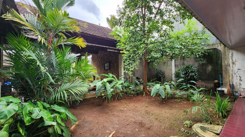 Rumah Dijual di Cluster Condet Baru Jakarta Timur